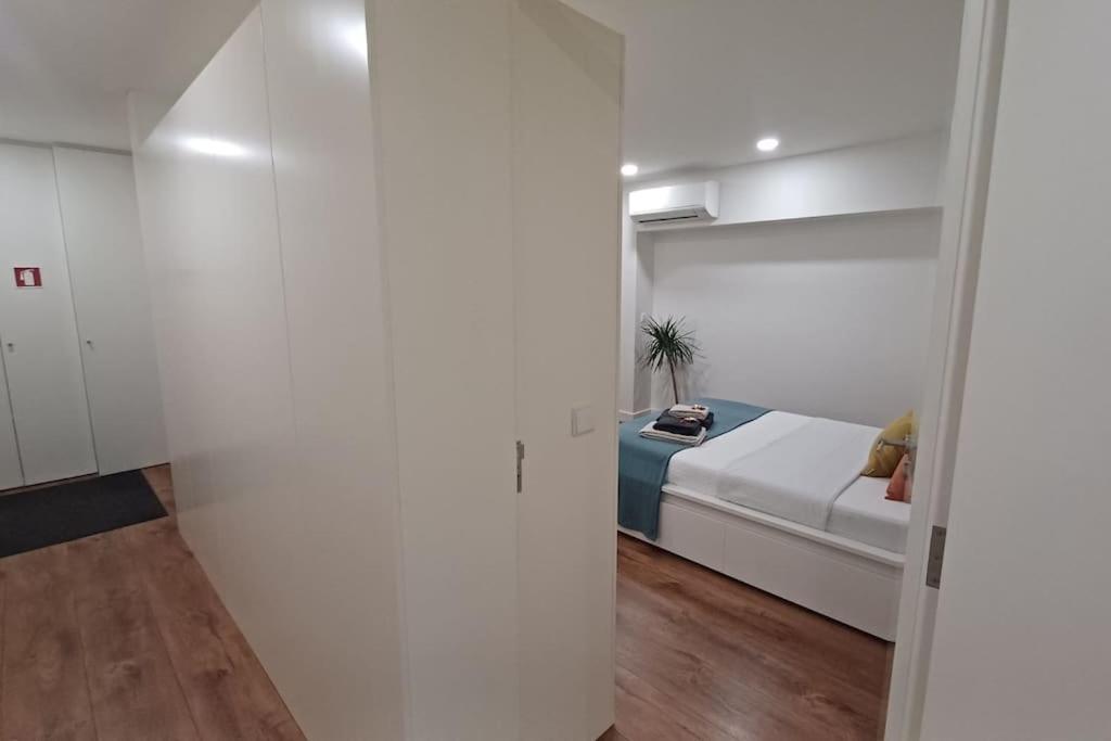 A H - Apartment Oporto Downtown Bagian luar foto