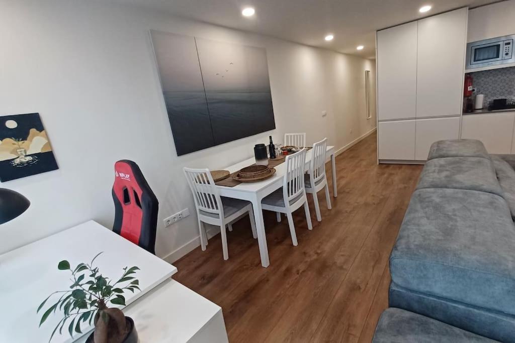 A H - Apartment Oporto Downtown Bagian luar foto