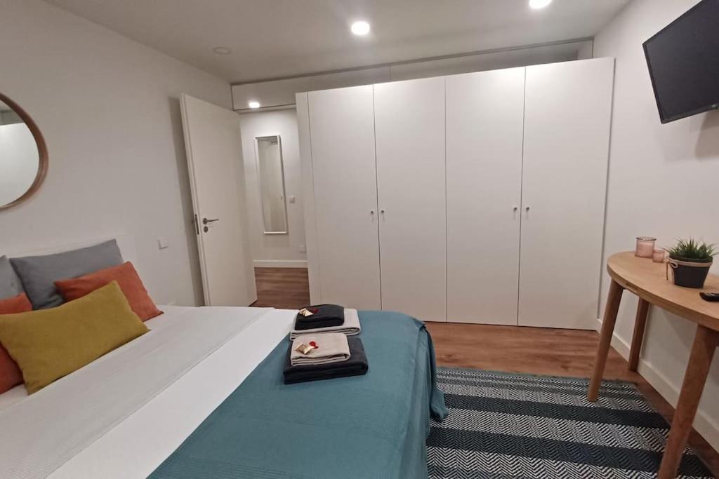 A H - Apartment Oporto Downtown Bagian luar foto