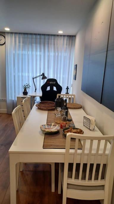 A H - Apartment Oporto Downtown Bagian luar foto