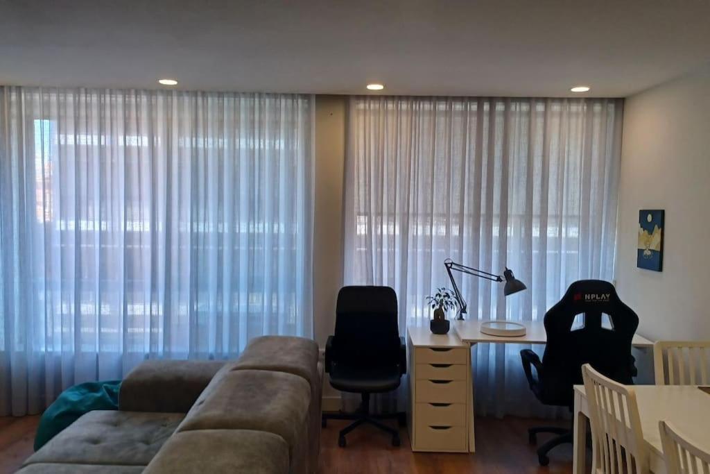 A H - Apartment Oporto Downtown Bagian luar foto