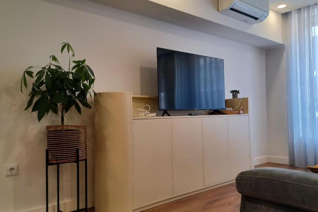 A H - Apartment Oporto Downtown Bagian luar foto